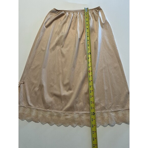 Vintage Vassarette Tan/Beige Half Slip With Slide Split And Lace Trim Large - Picture 4 of 7
